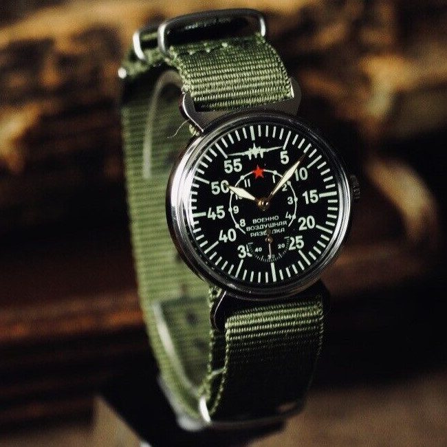 Russian shop military watches